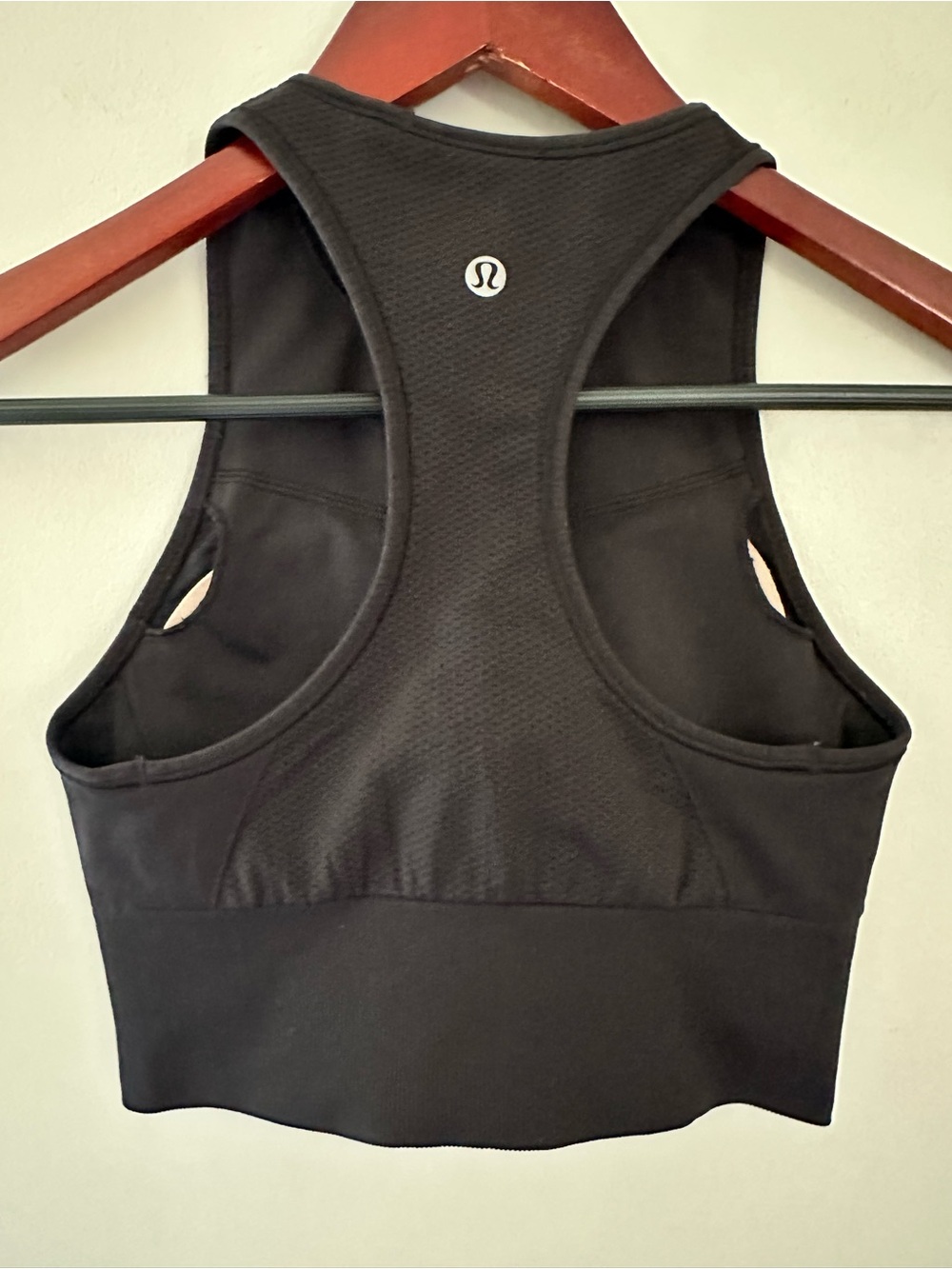 Lululemon Black High-Neck Long Line Sports Bra Cropped bra tank Ebb to TrainSz 4 - Picture 10 of 10